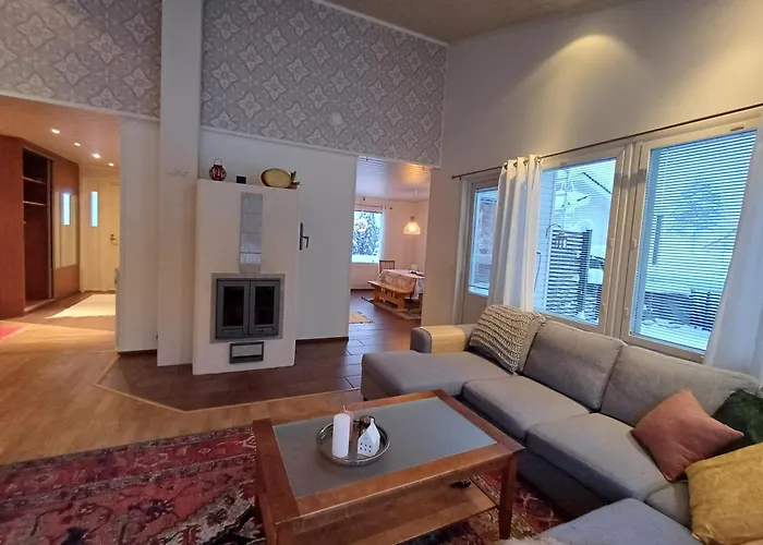 Arctic Villa-under The Northernlights